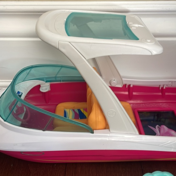 Mattel Barbie Doll Dolphin Magic Bottom View Boat With Life Raft - Picture 3 of 7